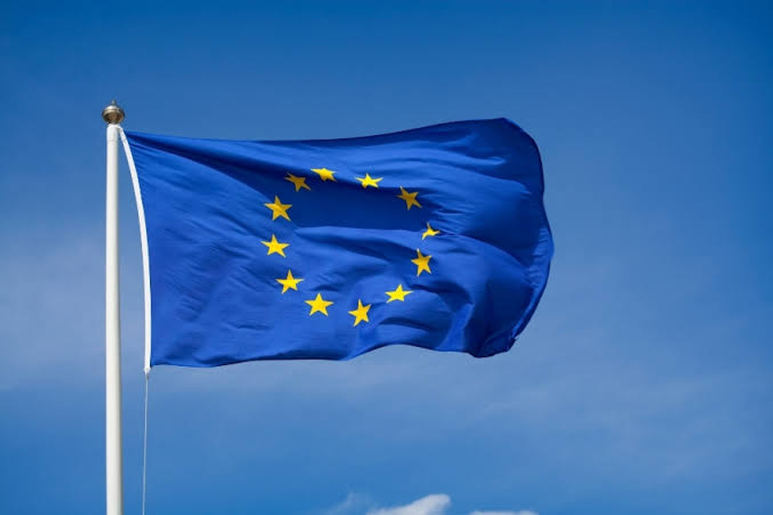 Kaos në kufijtë e BE së  Komisioni Europian pranon problemet me sistemin e ri të hyrje daljeve 