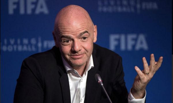 Presidenti i FIFA-s e ka një klauzolë strikte të Botërorit