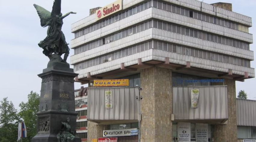 opozita-ne-serbi-kerkon-reagim-nga-shteti-per-posteret-kunder-shqiptareve-ne-krushevc
