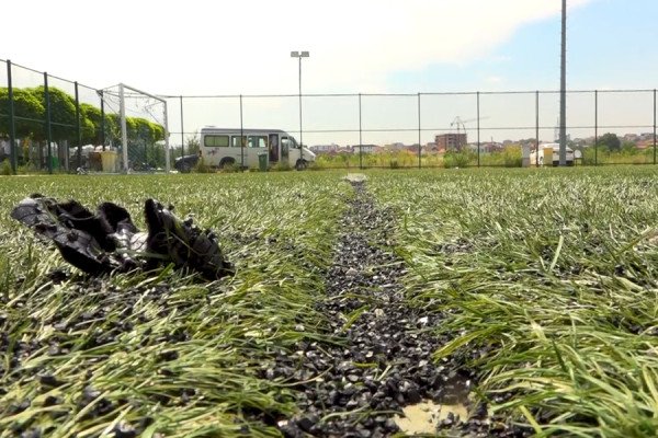 Dy lojtare të lënduara, KFF Mitrovica kërkon ndërhyrje urgjente për stadiumin 