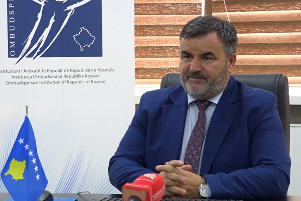 ​Qelaj: Qytetarët po ankohen më së shumti për mungesë përgjigjesh nga administrata