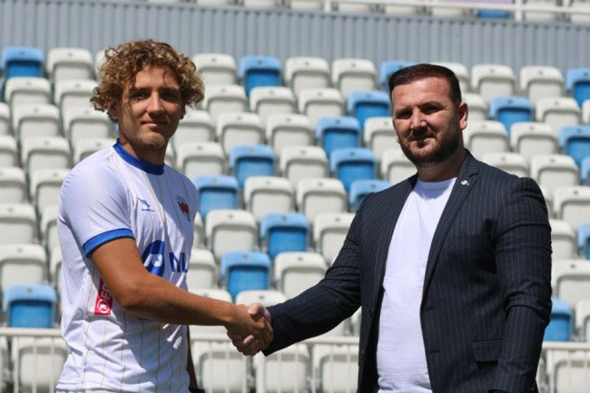 FC Prishtina zyrtarizon mesfushorin Arjanit Fazlijën