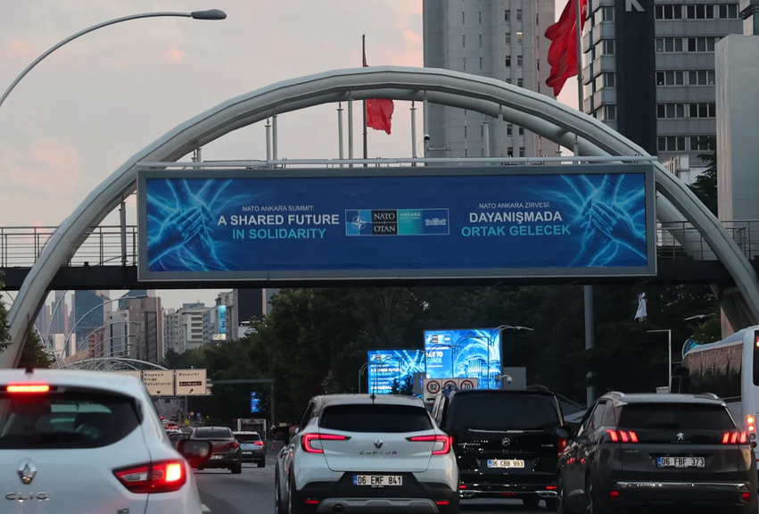 Pse Trump dhe NATO kanë një marrëdhënie të trazuar 