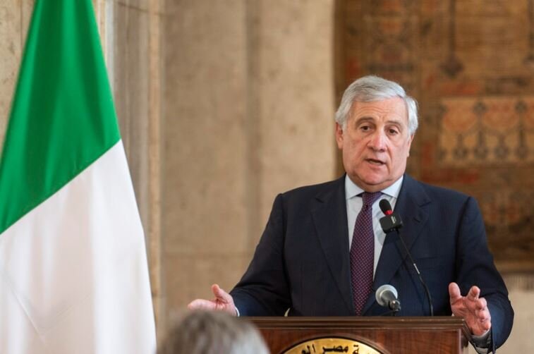 Ministri Tajani: Italia nuk do t’u përgjigjet më provokimeve të Trumpit