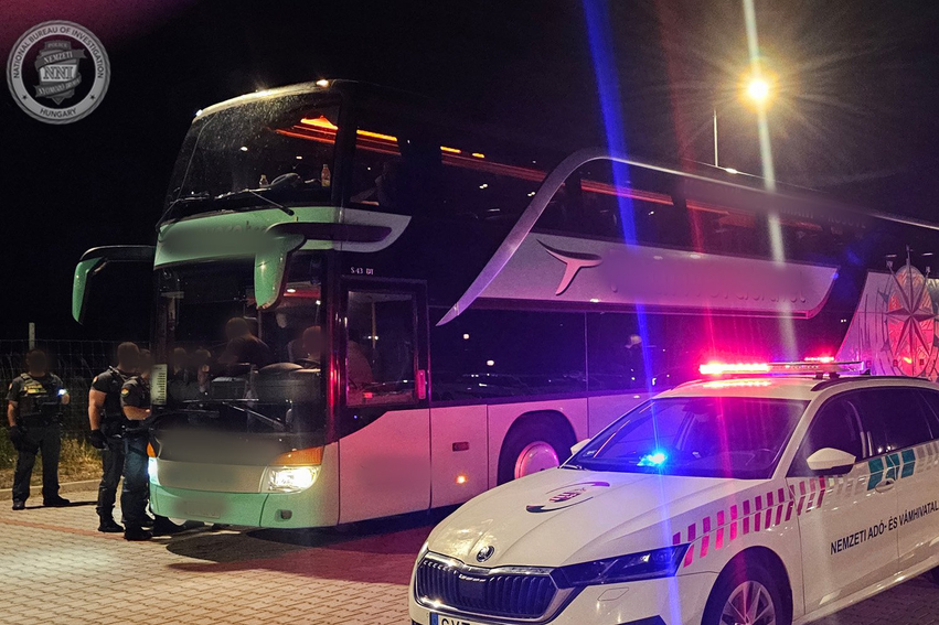 Shtetasi i Kosovës që e çoi dërgesen me armë në autobusin e ndaluar në Hungari përfundoi në pranga