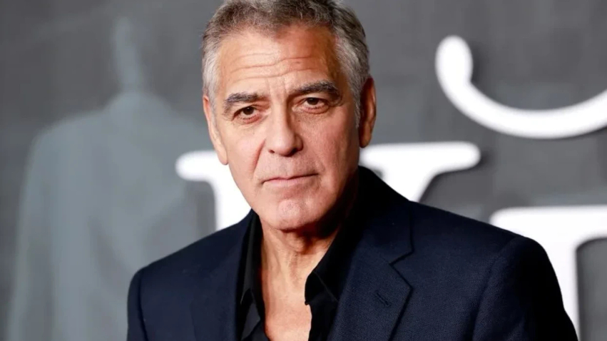 george-clooney-ben-shaka-se-eshte-plakur-perpara-nderimit-te-tij-me-cmimin-per-arritje-jetesore-ne-festivalin-e-filmit-ne-venecia