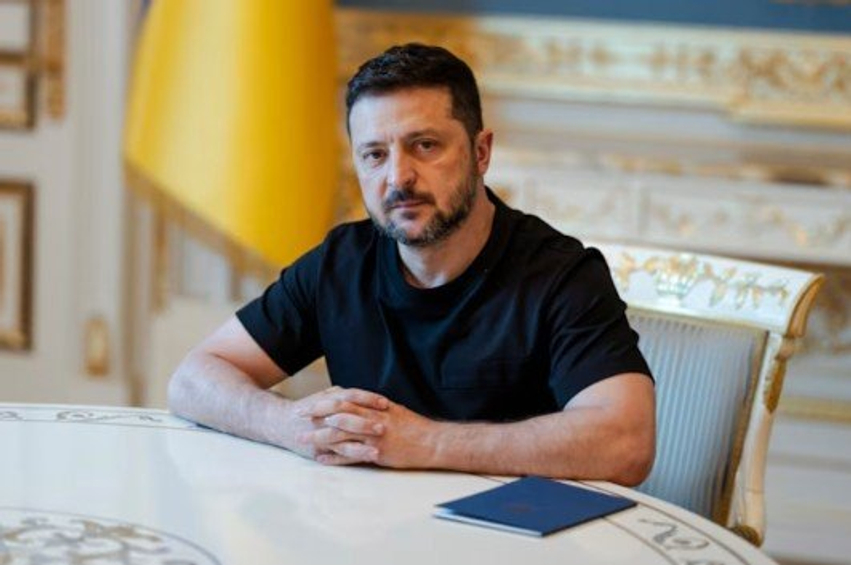 Zelensky për Financial Times  Lufta vazhdon  por vija e frontit nuk lëviz më 