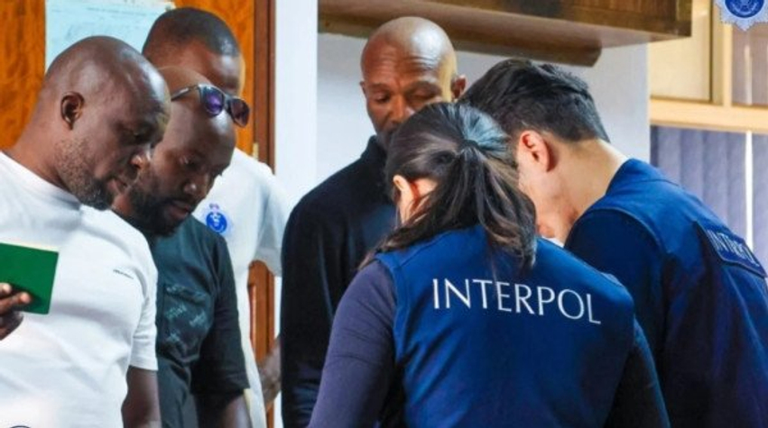 Interpoli  çmonton  rrjetet ndërkombëtare të mashtrimit  5 800 arrestime