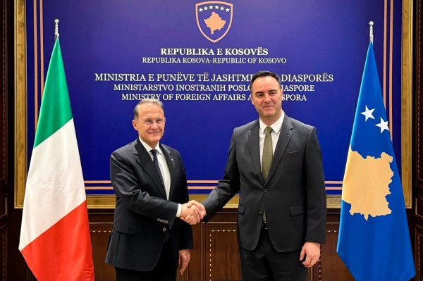 ​Konjufca pret zyrtarin e lartë italian, në fokus BE-ja, NATO dhe qeveria e re