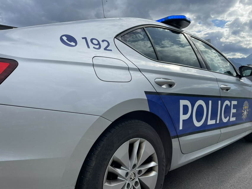 Rahovec  Gjendet një qese me kokainë në mes të rrugës