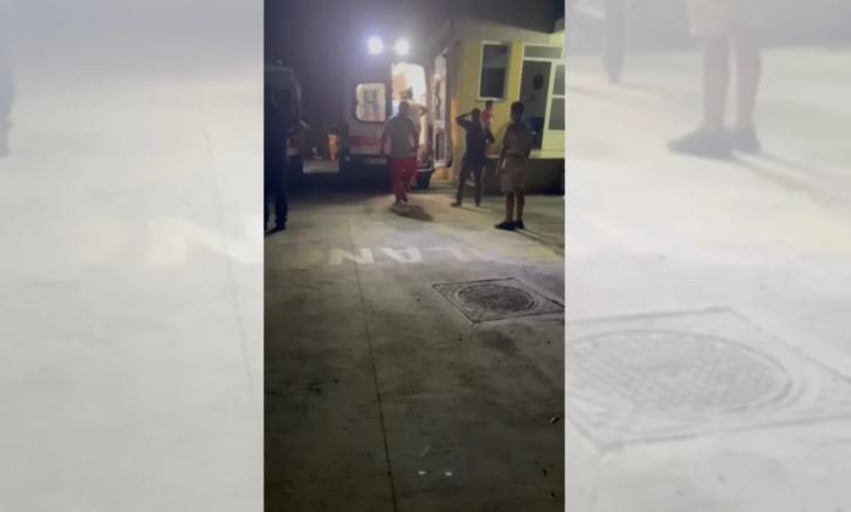 Aksident gjatë natës në Gramsh  Kali i del përpara motorit  burrë e grua mbeten të plagosur