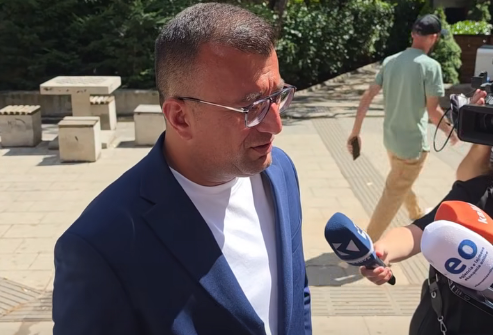 “Kujdes se si i emërtoni”, Ilir Ferati shuan zërat për shkarkim të Abdixhikut 