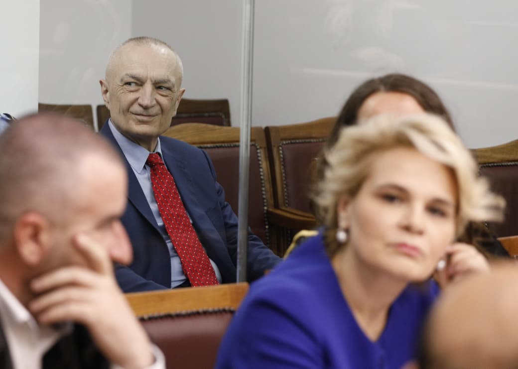 Debate në seancën në GJKKO për ish-çiftin Meta, avokati i Kryemadhit: Çështja është politike, jo penale!