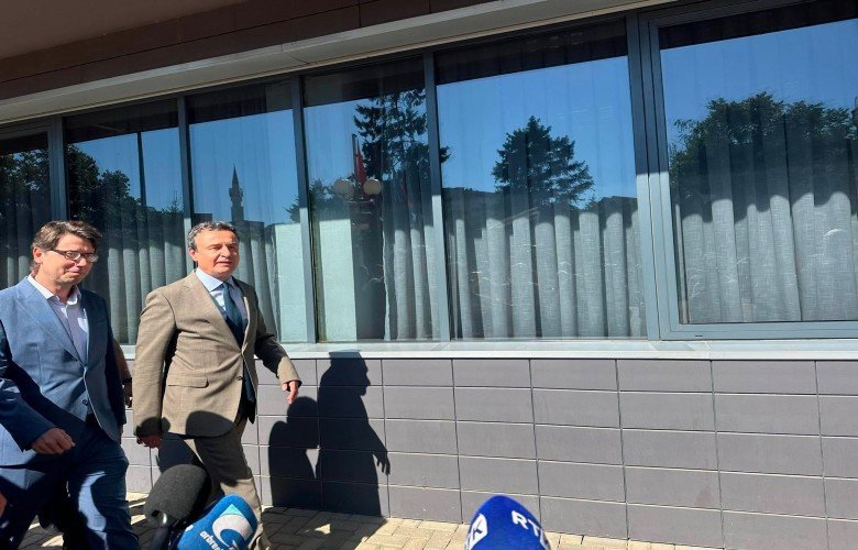 Përfundon takimi Kurti-Hamza/ Kurti: Bisedë konstruktive, por pa marrëveshje konkrete; Hamza: PDK do të qëndrojë në opozitë