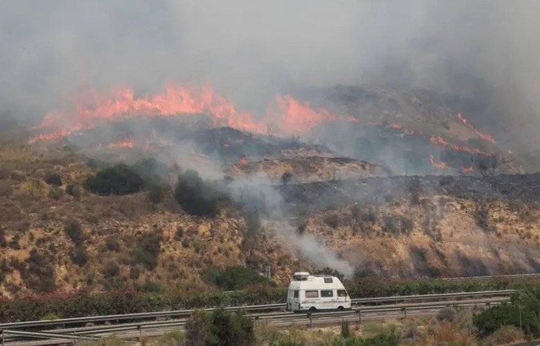 Zjarret në Spanjë: 12 të vdekur, 23 të zhdukur