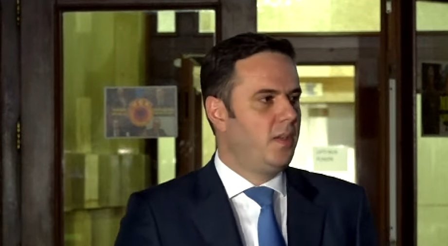 Abdixhiku: U dakorduam të vazhdojmë komunikimin për të shmangur zgjedhjet