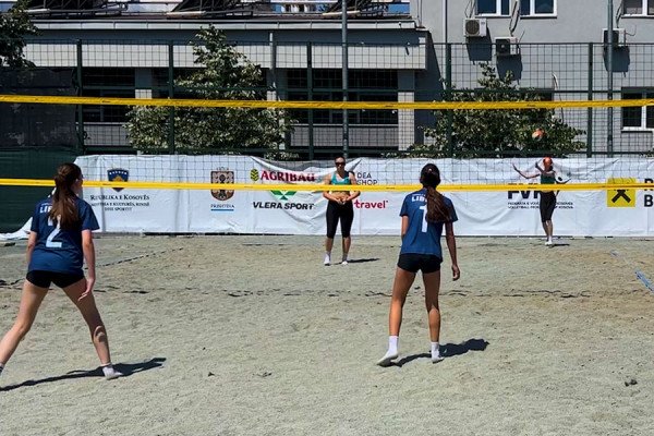 ​Kampionati në Beach Volley U20, sot ndeshjet finale