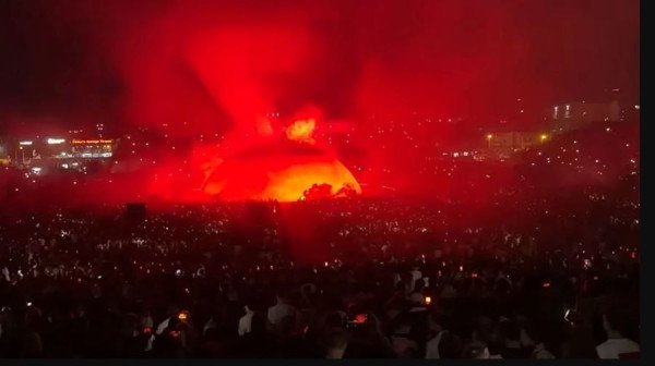 ​“Shqipëri e bukur europiane”, Rama nga koncerti i Kanye West: 80 kombësi ka rreth asaj vatre