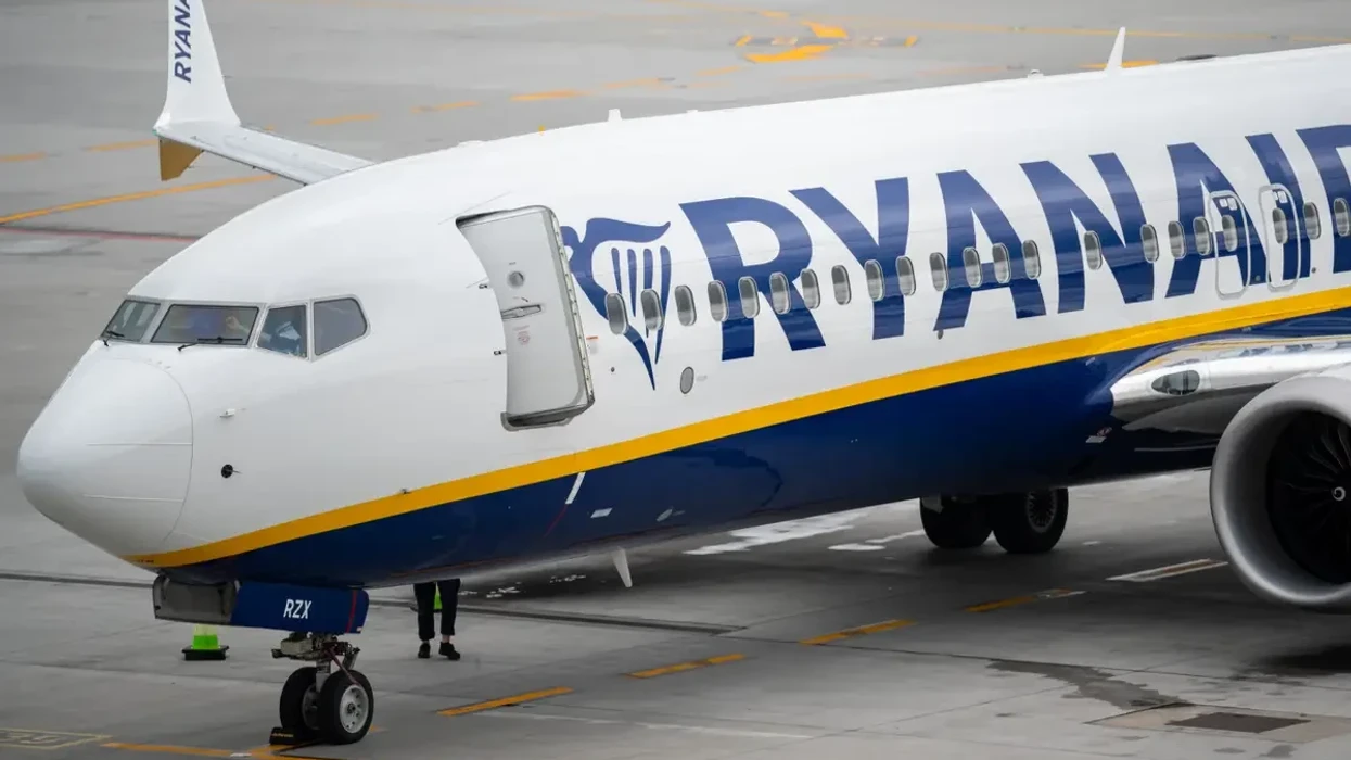 Prposki: Po hetohen shkaqet e incidentit me aeroplanin në qiellin e Maqedonisë së Veriut