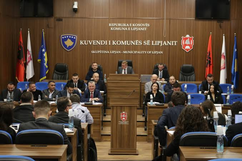 YAHR publikon raportin monitorues për punën e Kuvendit Komunal të Lipjanit  Aktivitet i rregullt vendimmarrës  por angazhim i pabarabartë i kuvendarëve