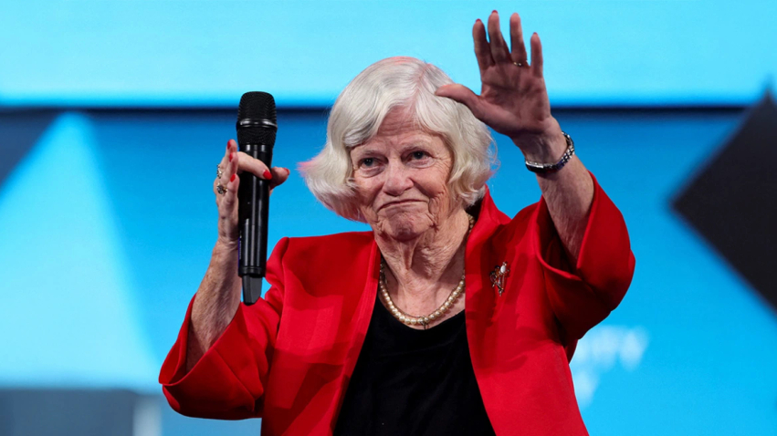 Vrasja e ish ministres Ann Widdecombe  policia britanike liron të dyshuarin 26 vjeçar