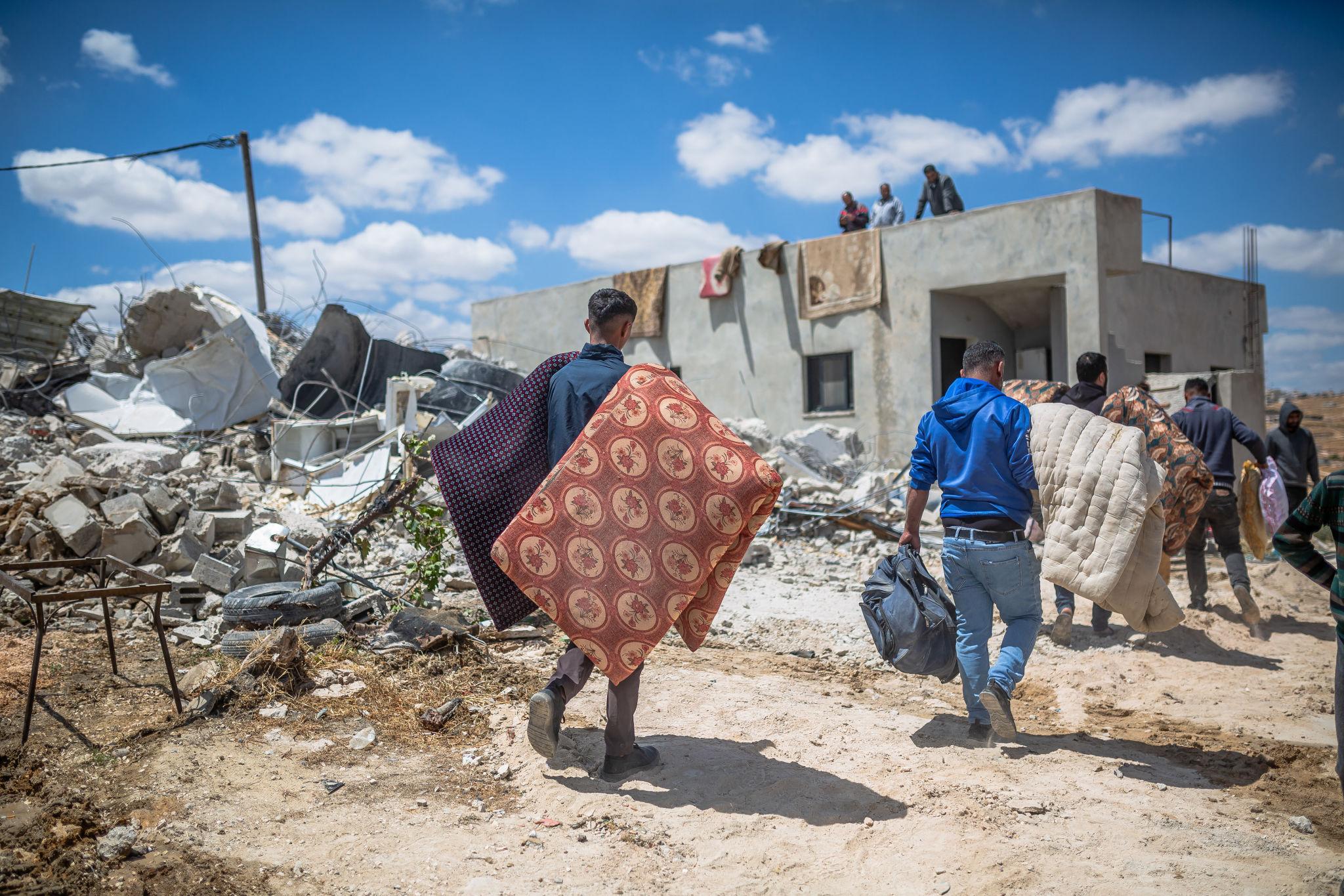 OKB: Dyfishohet ritmi i zhvendosjes së palestinezëve në Bregun Perëndimor të pushtuar