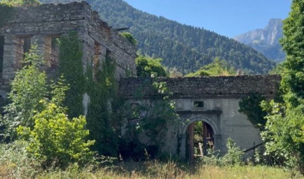 ​Shtëpia ku lindi Faik Konica e lënë në harresë, ka nevojë urgjente për restaurim