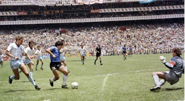 Goli i Maradonës ndaj Anglisë që bëri të qanin...