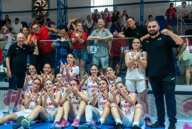 Kombëtarja shqiptare U-16 vajza renditet në vendin e dytë në Europianin e Divizionit C