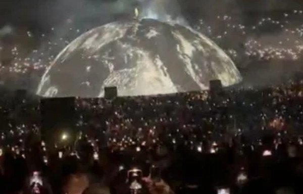 ​Spektakël i papërsëritshëm në Tiranë, Kanye West elektrizoi publikun shqiptar