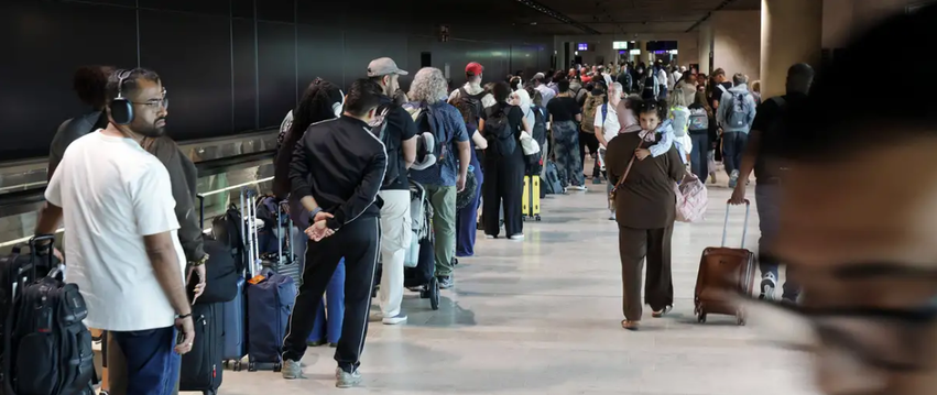 Alarm në aeroporte  Sistemi i ri i BE shkakton vonesa masive