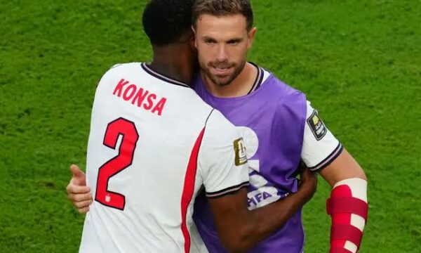 Jordan Henderson flet për lëndimin e tij, që e pësoi ndaj Meksikës