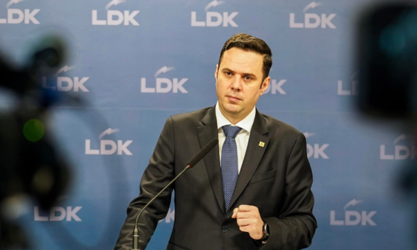 Një tjetër degë e LDK-së po kërkon shkarkimin e Abdixhikut 