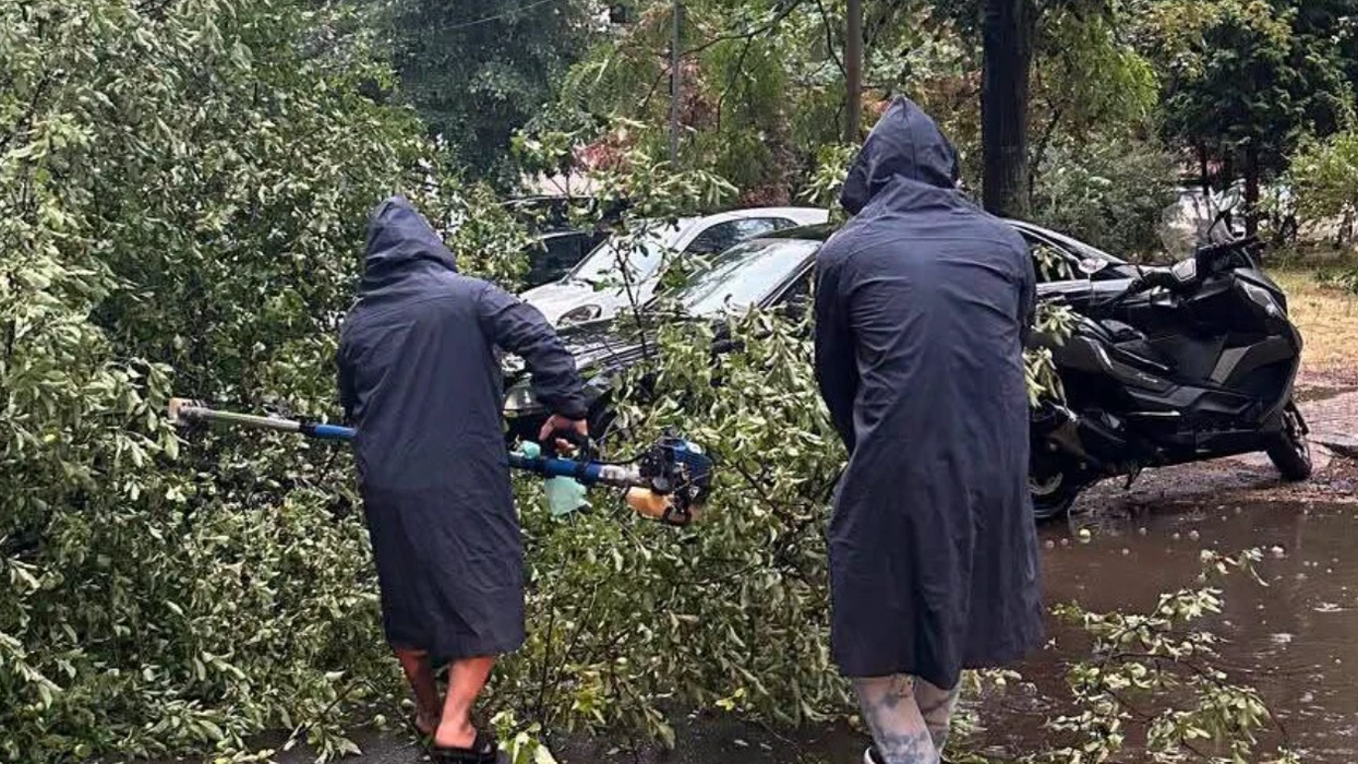 Moti i paqëndrueshëm vazhdon, sinoptikët paralajmërojnë reshje lokale dhe temperatura deri 38 gradë celcius
