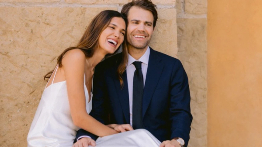 Aktori Paul Wesley martohet me modelen Natalie Kuckenburg
