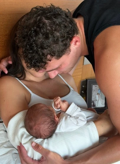 Kleofina Pnishi dhe Benjamin Pavard bëhen prindër për herë të parë