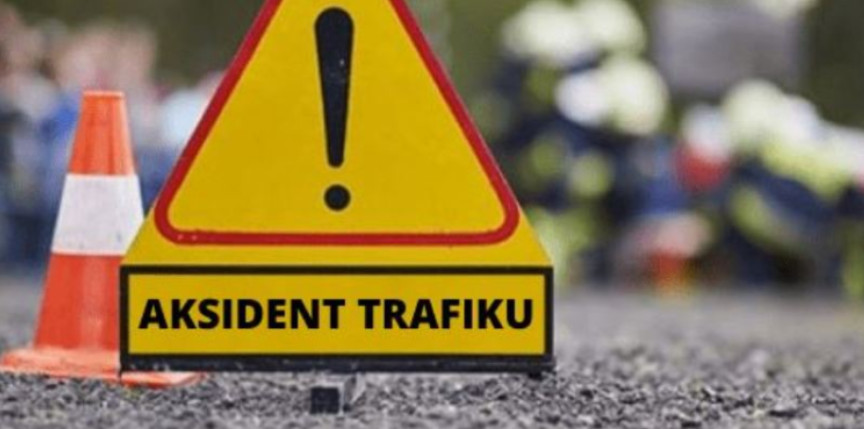 Aksident mes tre veturave në Pejë, tre të lënduar