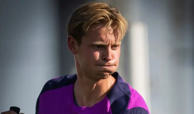De Jong lëndohet rëndë në stërvitje