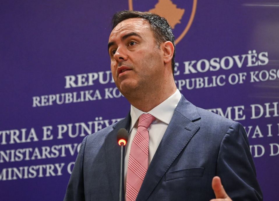 Konjufca reagon pas deklarimit të ministres serbe: BE duhet të marrë masa