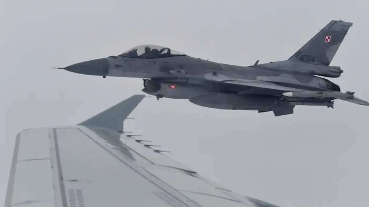 Polonia thotë se “ka kapur” një aeroplan rus mbi Detin Baltik – i thanë se “duhej të largohej nga zona”