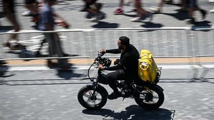 Italia përballet me protesta nga shpërndarësit, shkak vala e të