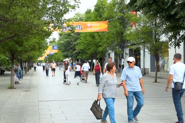 ​Argjentinë - Angli, qytetarët parashikojnë rivalin e Spanjës në Botëror