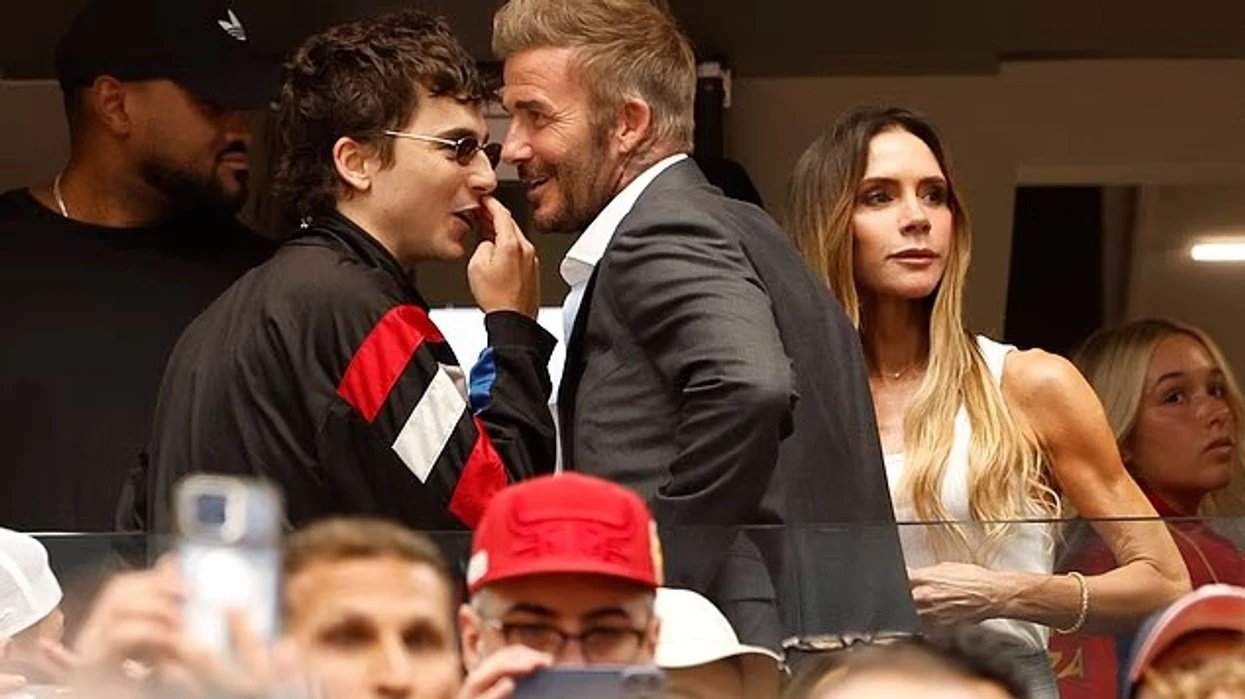 Timothee Chalamet ishte prezent në tribunat e ndeshjes Francë-Spanjë bashkë me familjen Beckham