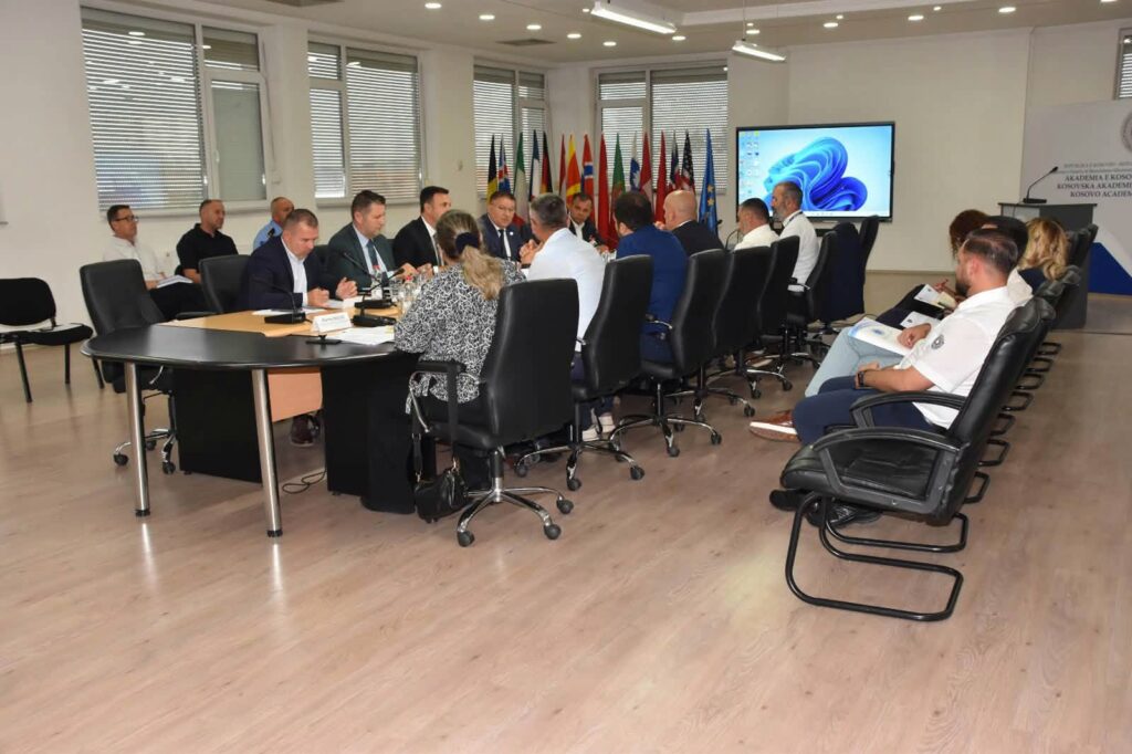 Mblidhet Bordi i Akademisë së Kosovës për Siguri Publike, miratohen kuotat për studentët e rinj