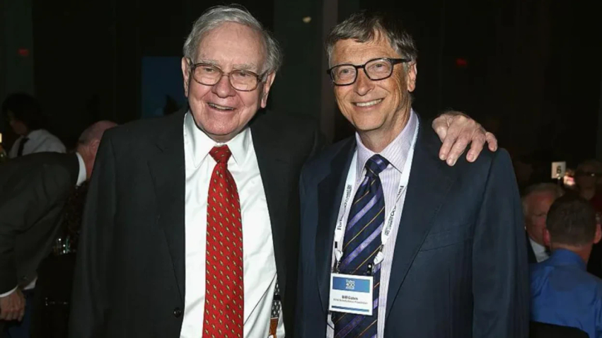 Miliarderi Warren Buffett ndalon donacionet për fondacionin bamirës të Bill Gates