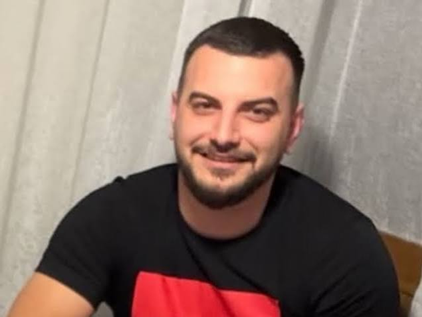 E rëndë në Britani  28 vjeçari shqiptar gjendet i vdekur në rrugë  dy persona nën hetim për vrasje