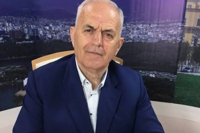 Faleminderit Dua Lipa! Mëshirë për mbrojtësit e diktaturës!