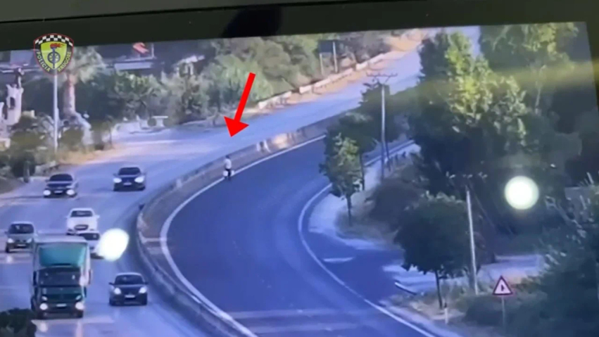 Policia e Fierit publikon masat e reja ndaj këmbësorëve  apel për përdorimin e mbikalimeve