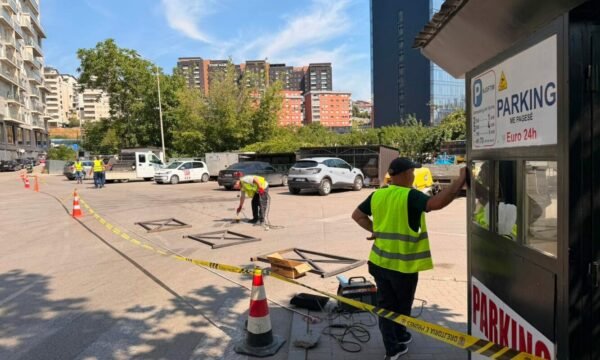 Komuna e Prishtinës nis lirimin e parkingut pranë Ministrisë së Bujqësisë, pritet të ndërtohet Shkolla e Muzikës