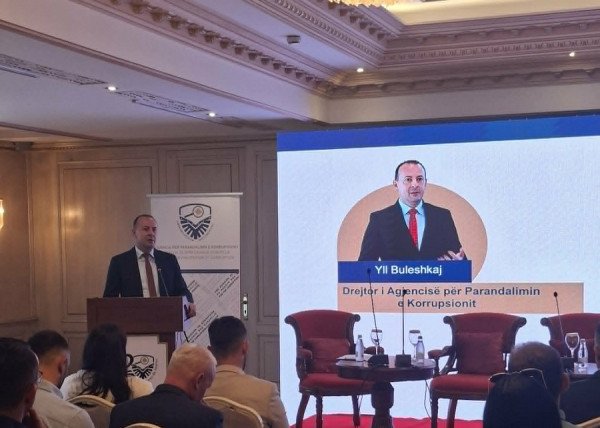 APK lanson modulin elektronik të trajnimit për konfliktin e interest dhe etikën